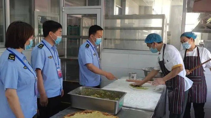 食品代工小作坊如何合规？资质要求揭秘**